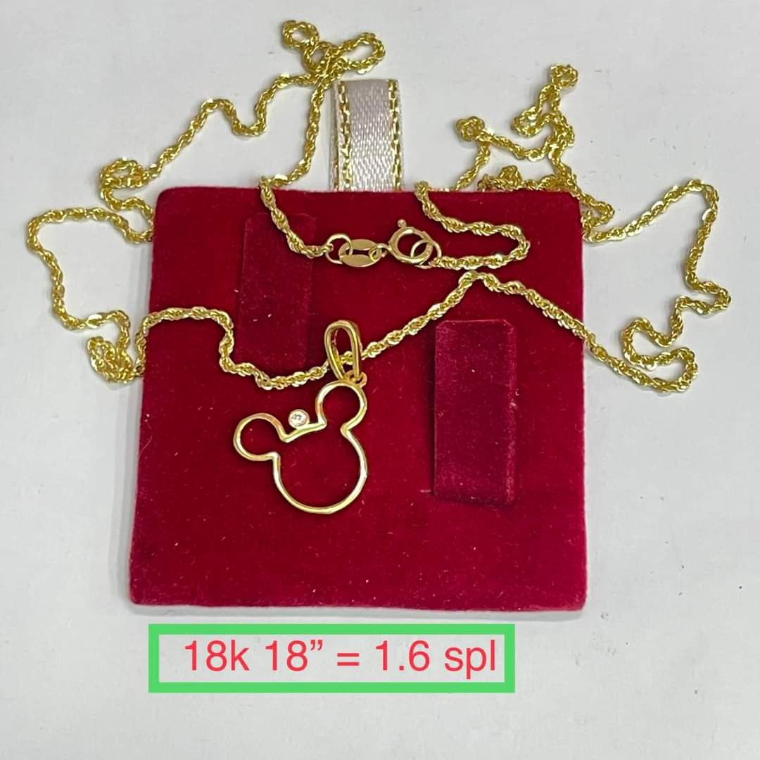 18K Saudi Gold necklace on Carousell