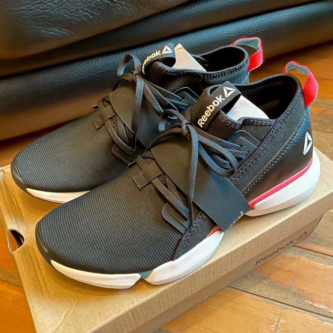 38 Reebok Split Flex Carousell