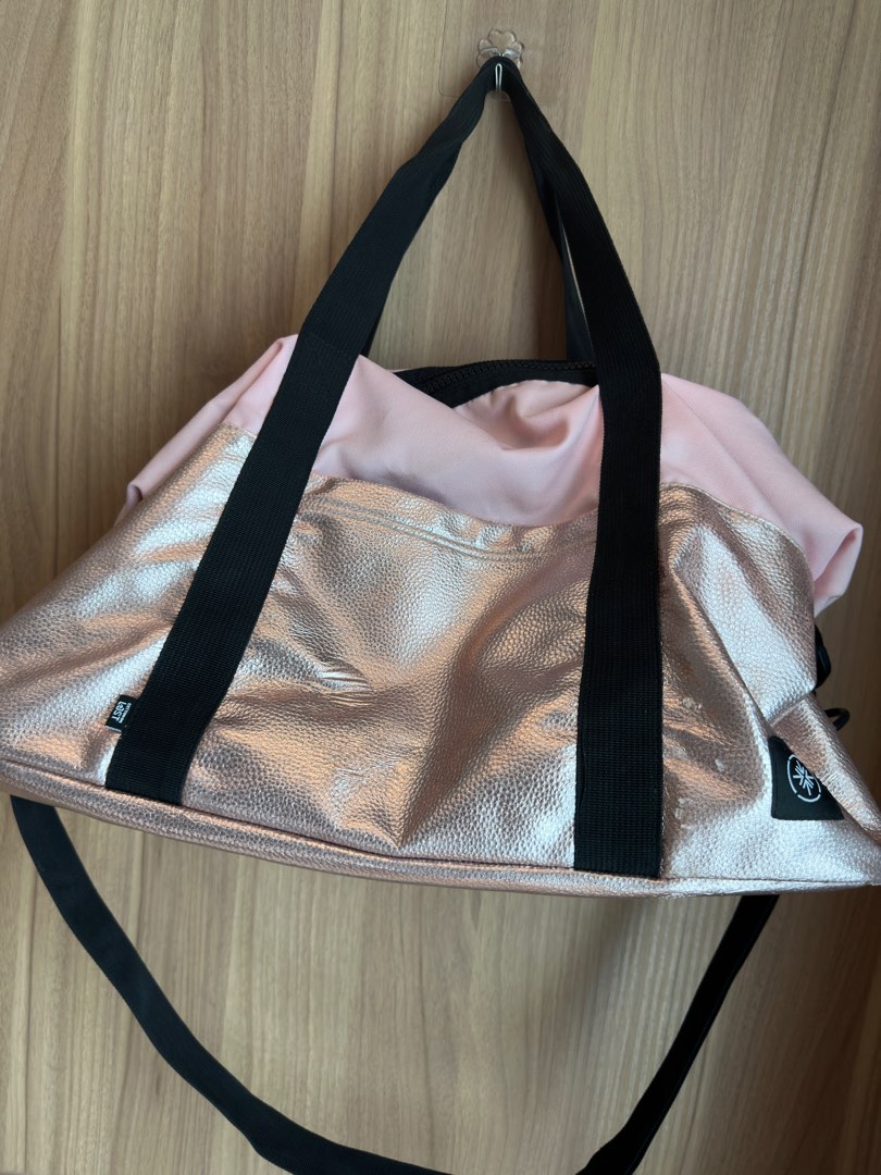 Gym bag clearance cotton on
