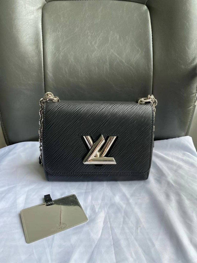 Louis Vuitton Authenticated Twist Belt Wallet on Chain Handbag
