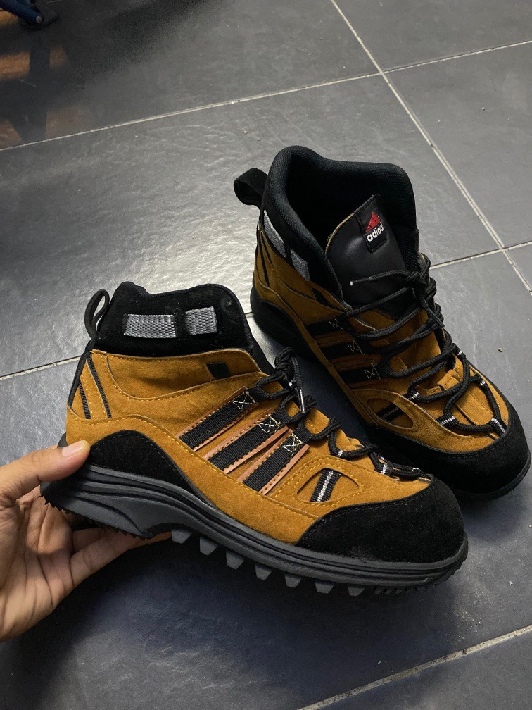 mens adidas sneaker boots