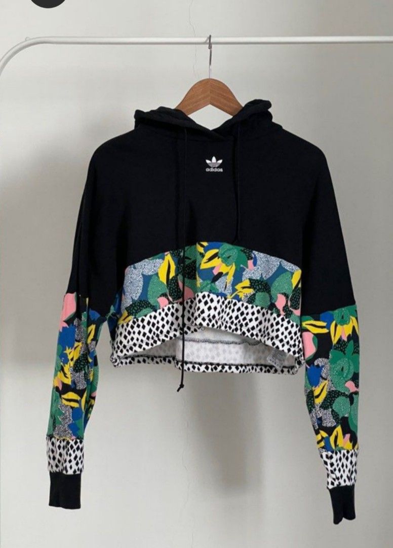 Adidas cropped hoodie xs clearance