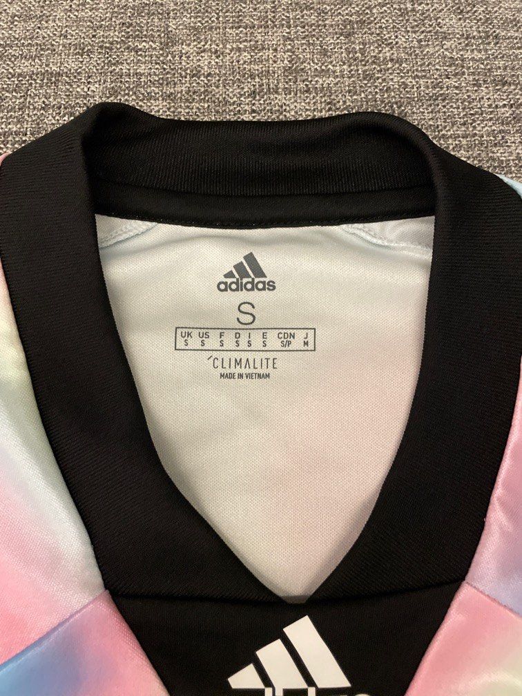 Juventus cheap 4th jersey