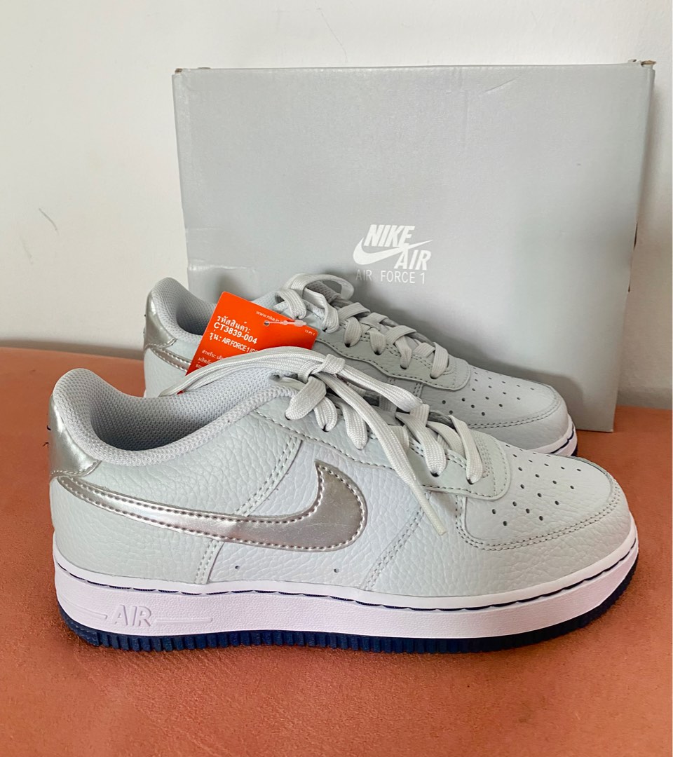 AIR FORCE 1 PURE PLATINUM Women s Fashion Footwear Sneakers