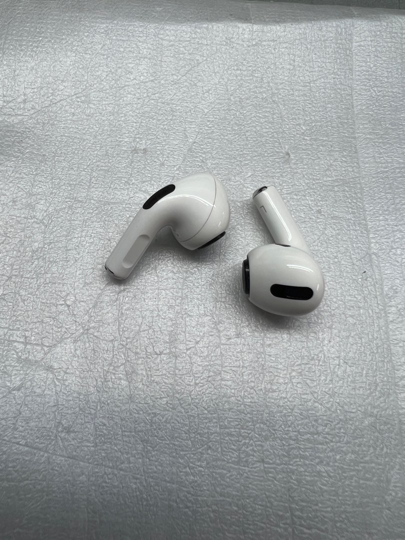 airpods pro 左耳, 手機及配件, 智慧穿戴裝置及智慧手錶在旋轉拍賣