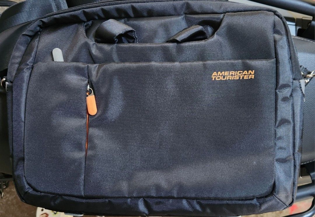 American Tourister Laptop bag, Computers & Tech, Parts & Accessories