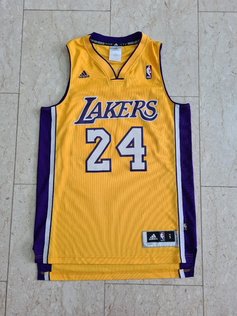 Kobe Bryant NBA Jersey (Black Gold Edition) LA Lakers, Men's Fashion,  Activewear on Carousell