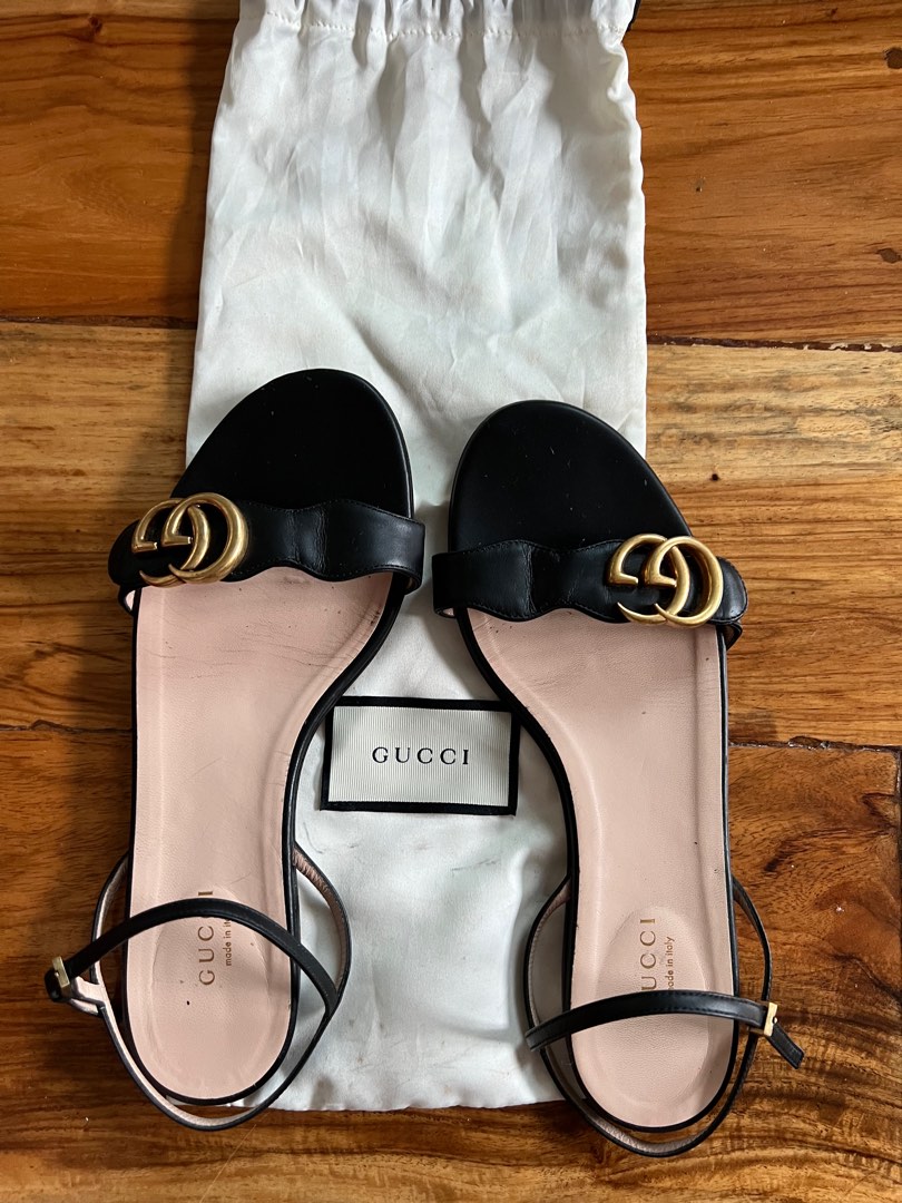 Marmont quarter clearance strap flat sandal