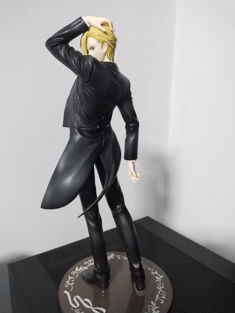 Ash Lynx (Re-run) Statue and Ring Style Banana Fish Figure