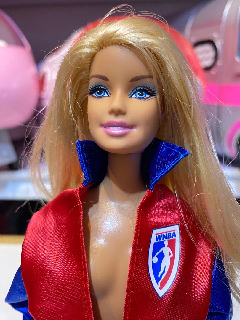barbie-wnba-hobbies-toys-toys-games-on-carousell