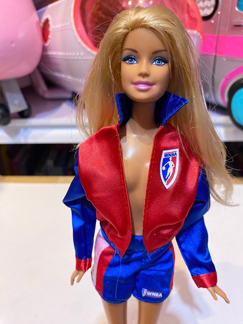 barbie-wnba-hobbies-toys-toys-games-on-carousell