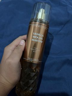 (Category: ) located in . Submitted by threads_scents (Listing ID 1250742993, Image 1). Description: .