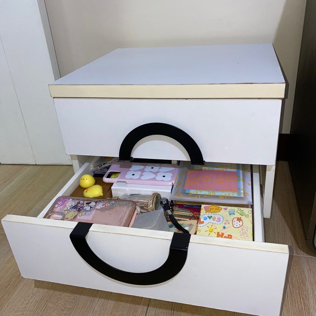 Bedside Table / Drawer (Category: Shelves, Cabinets & Racks) located in Pasig City. Submitted by andizzle (Listing ID 1250719730, Image 2). Description: Super cute bedside table / drawer! Can fit a lot of stuff :) Hesitant to let this go but I need more space in my room 🥲🥲 Dimensions: Width 18in Height 16in Length 16 in Flaws can be seen on photos — although they’re very minimal & almost unnoticeable! Negotiable for SURE BUYERS ONLY :) 📍 Pasig