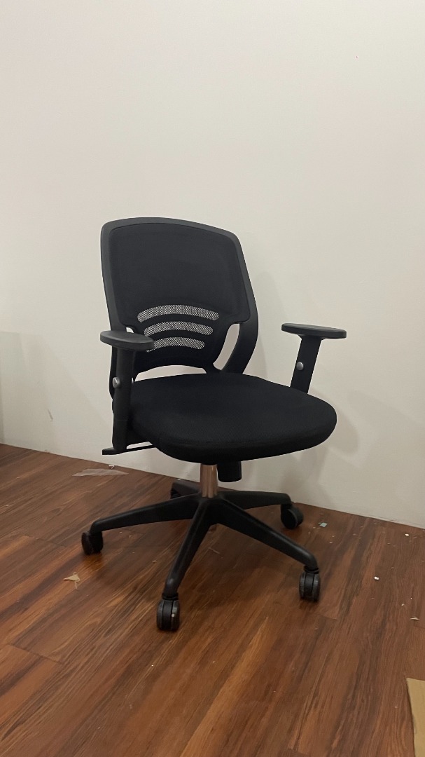 Black Office Roller Chairs with Armrests, Furniture & Home Living
