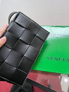 LV NEO NOE DAMIER EBENE VENUS N40198 (sz : 26x26x17 cm), Barang Mewah, Tas  & Dompet di Carousell