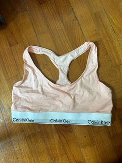 (Category: ) located in . Submitted by alyyy_2 (Listing ID 1250585846, Image 1). Description: .