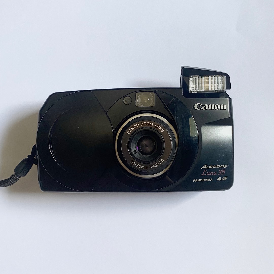Canon autoboy luna 35 , Photography, Cameras on Carousell