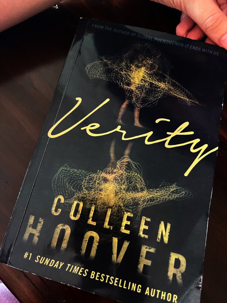 Colleen Hoover Verity on Carousell
