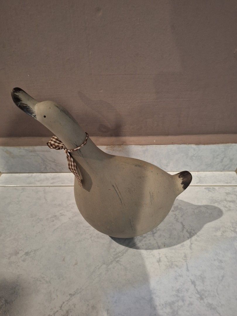 Country Wooden duck, Furniture & Home Living, Home Decor, Other Home