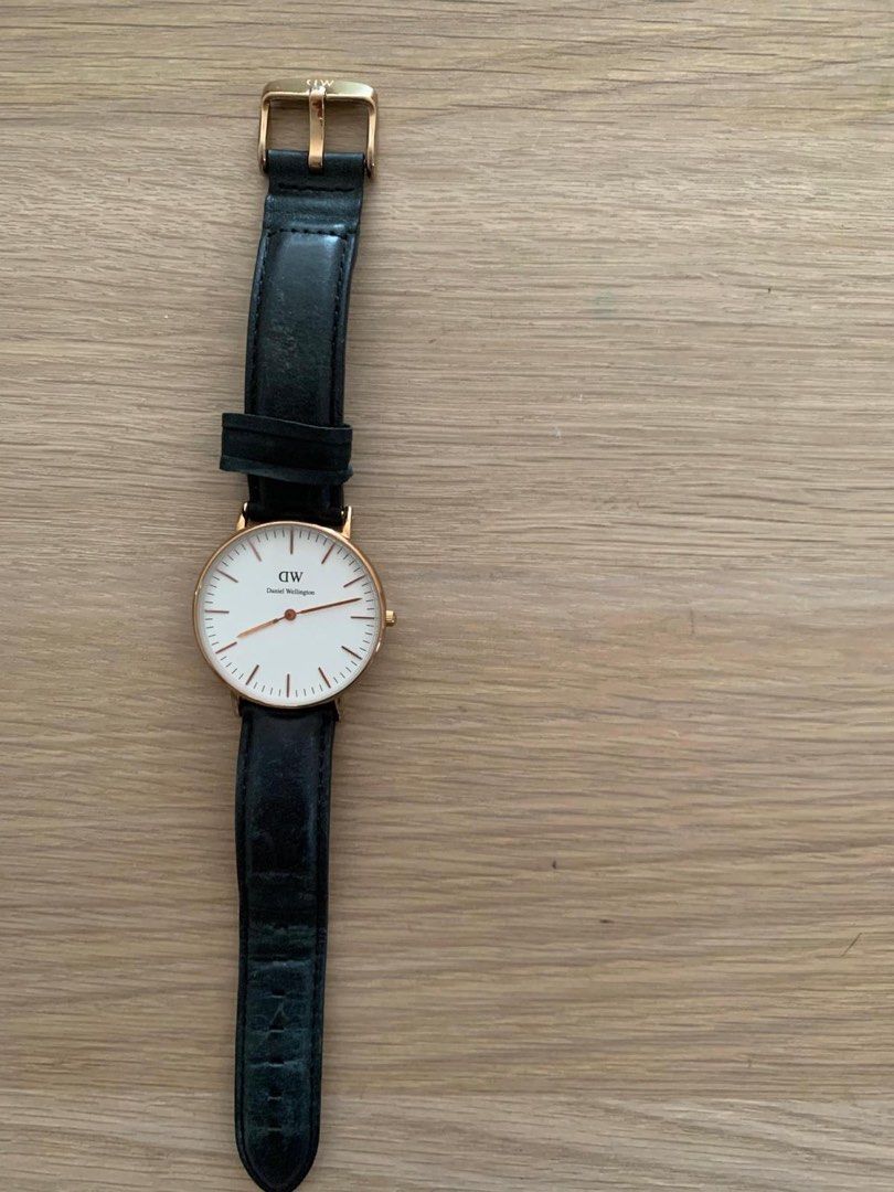 Daniel wellington shop black leather strap