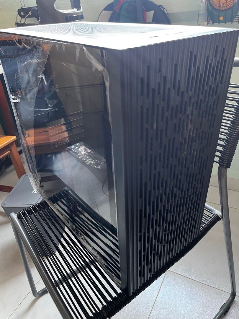 Deepcool mATX pc case glass side panel, Computers & Tech, Parts