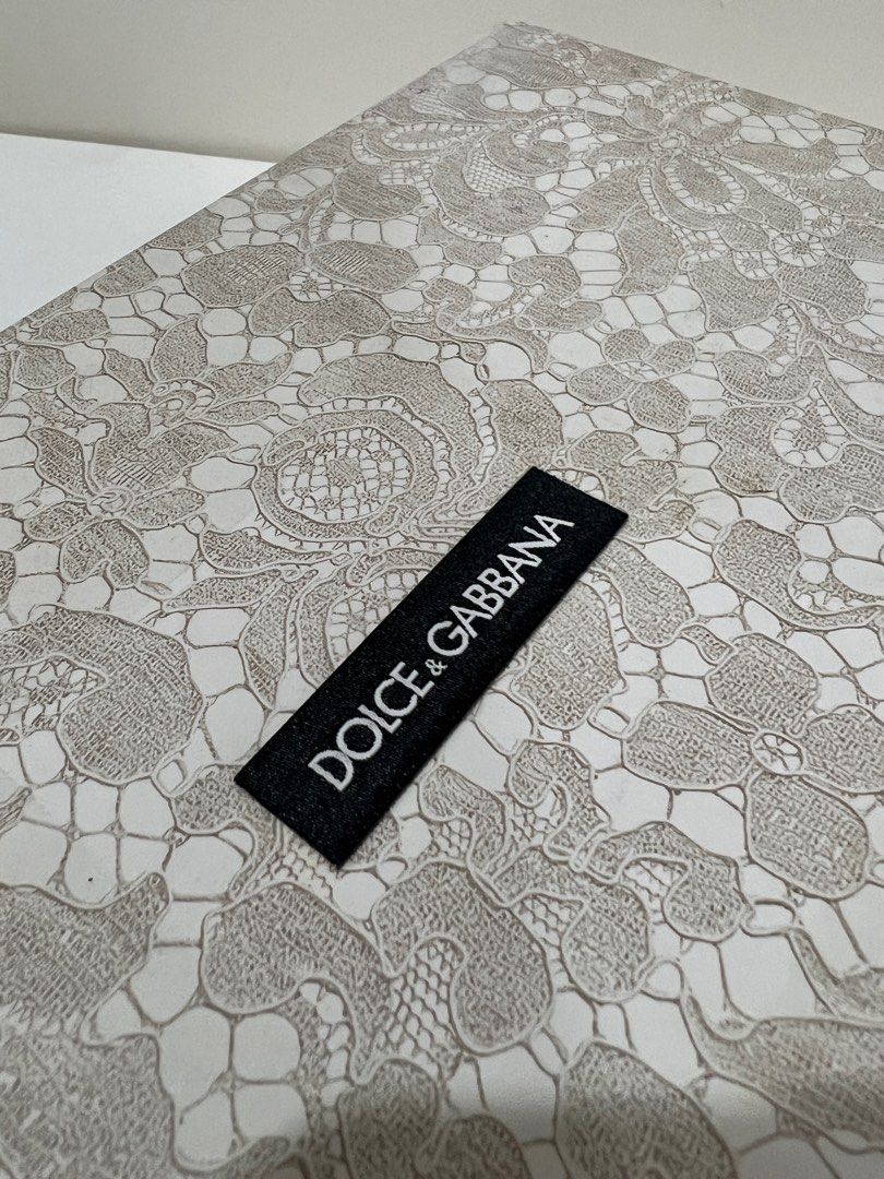 dolce and gabbana shoe box