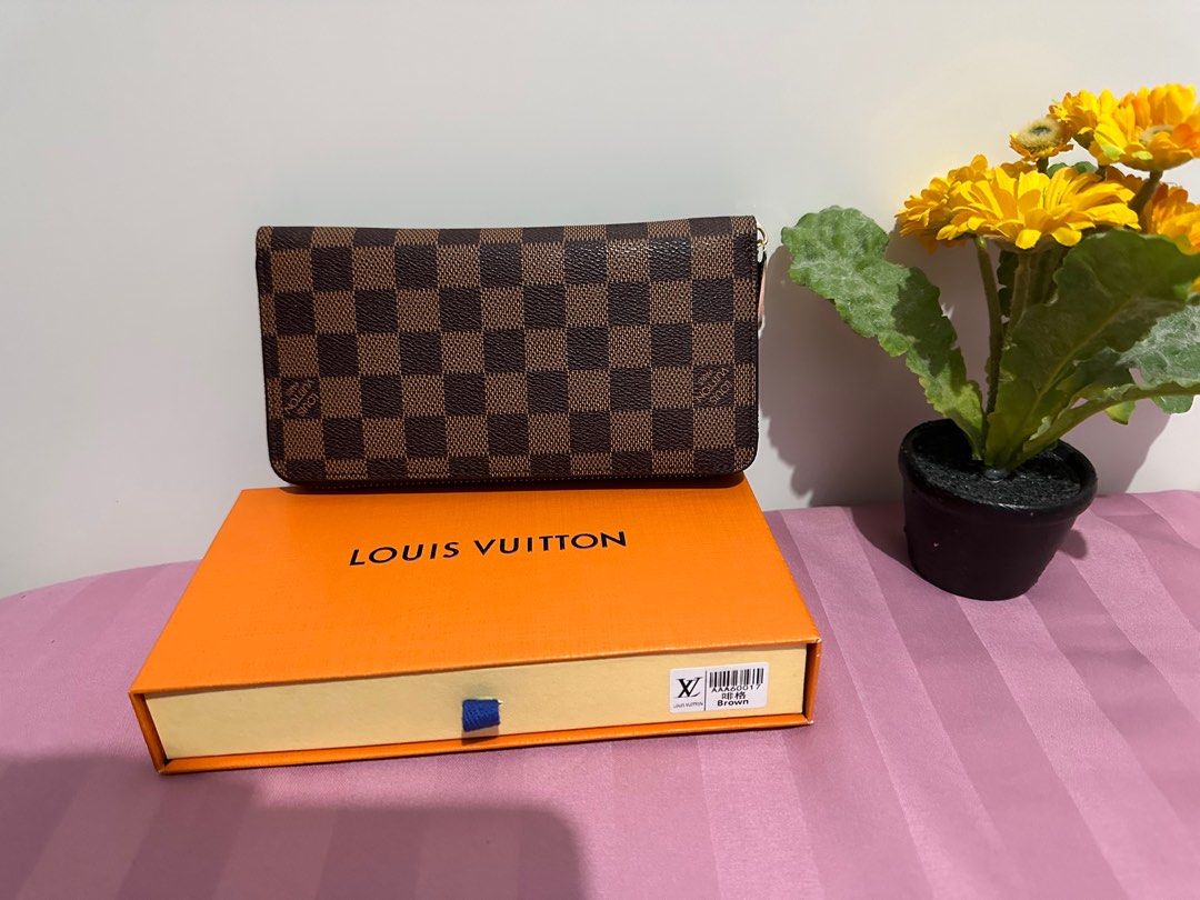 Dompet Panjang Louis Vuitton LV Original, Barang Mewah, Tas & Dompet di  Carousell