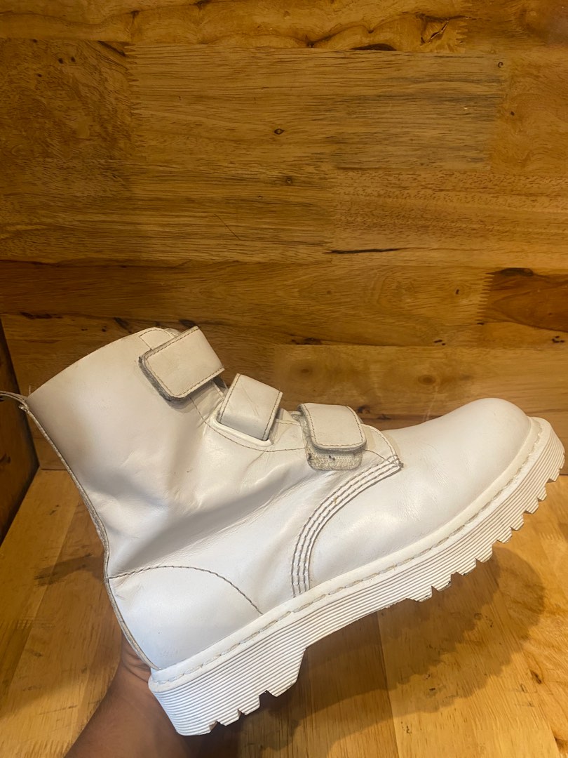 White doc martens on sale coralia