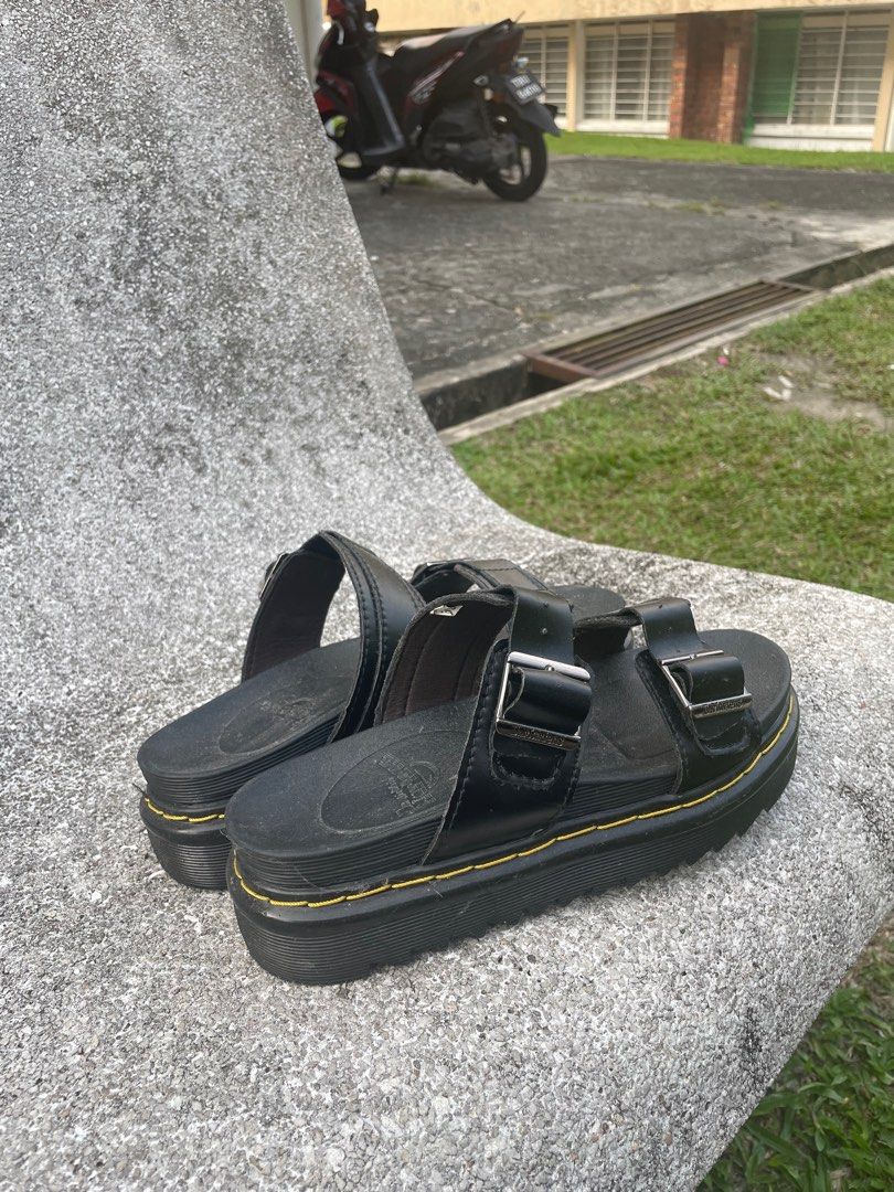 Solved Rubber sandals used automobile and motorcycle tires, | Chegg.com