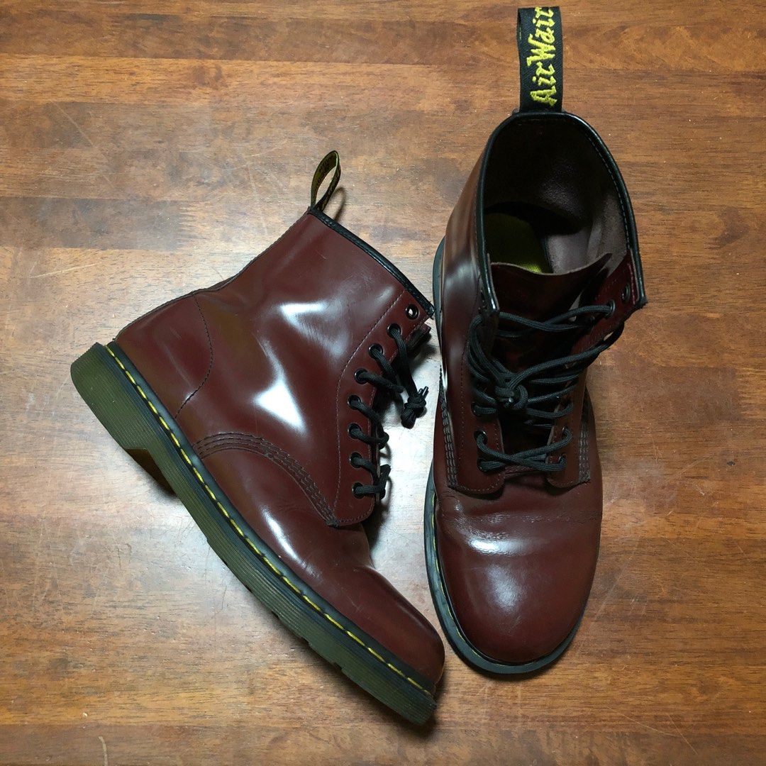 Dr martens sale top cherry red