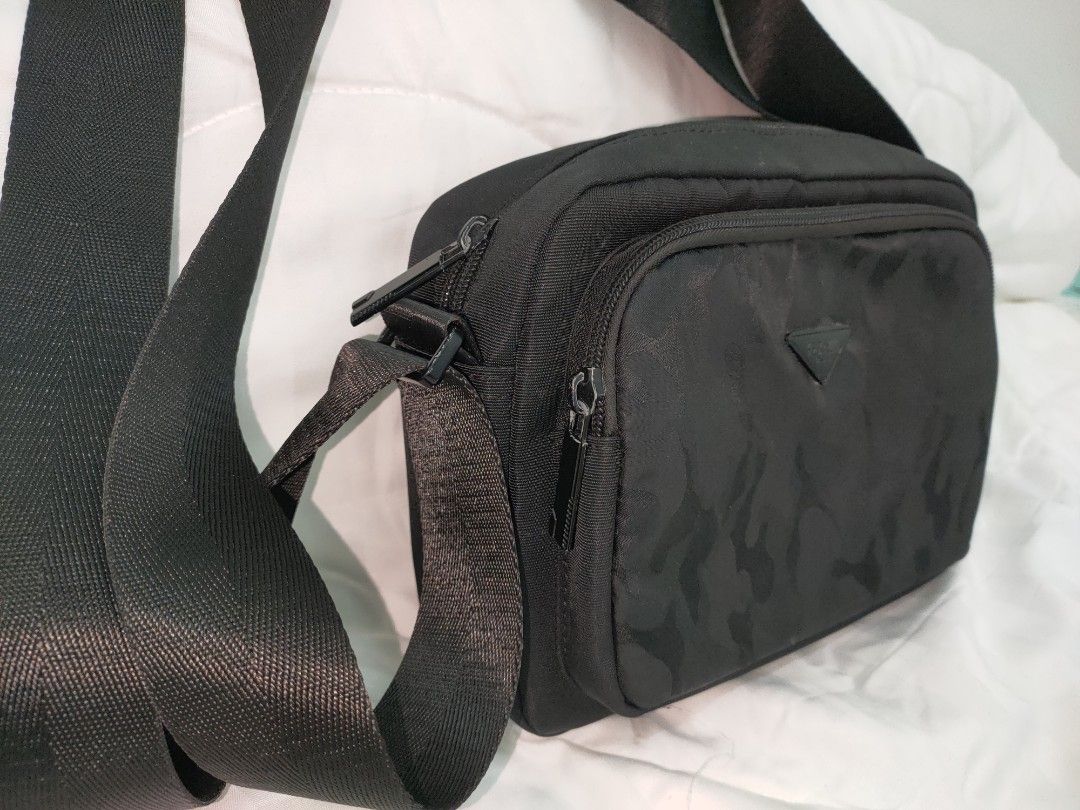 Feraud sling on sale bag