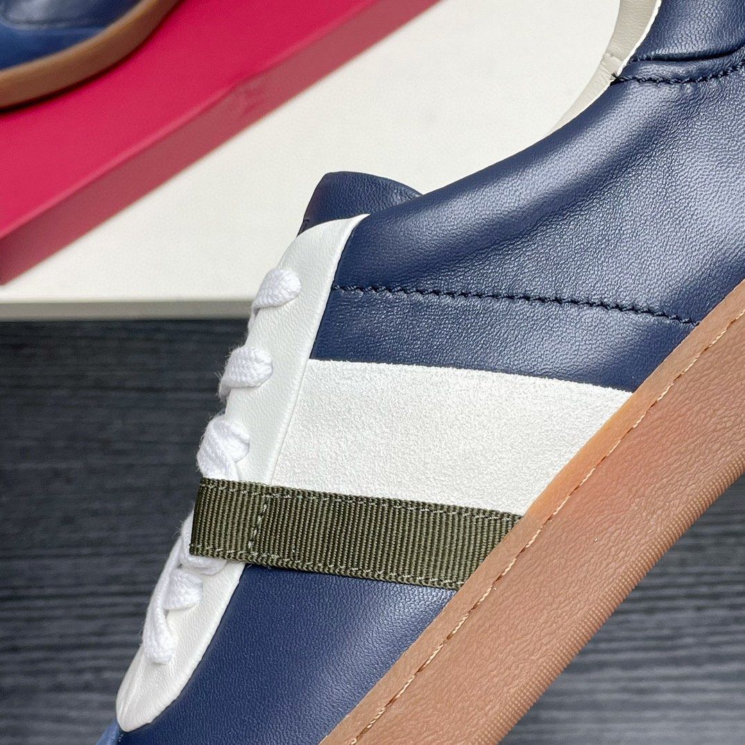 ferragamo garda pumps