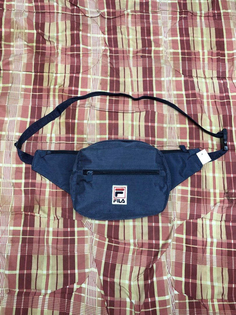 FILA WAISTBAG Men s Fashion Bags Belt bags Clutches and