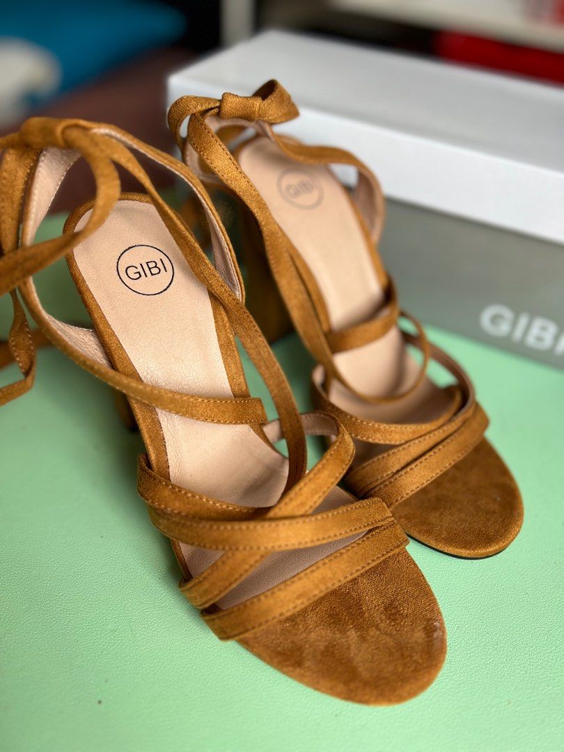 Gibi heels sale