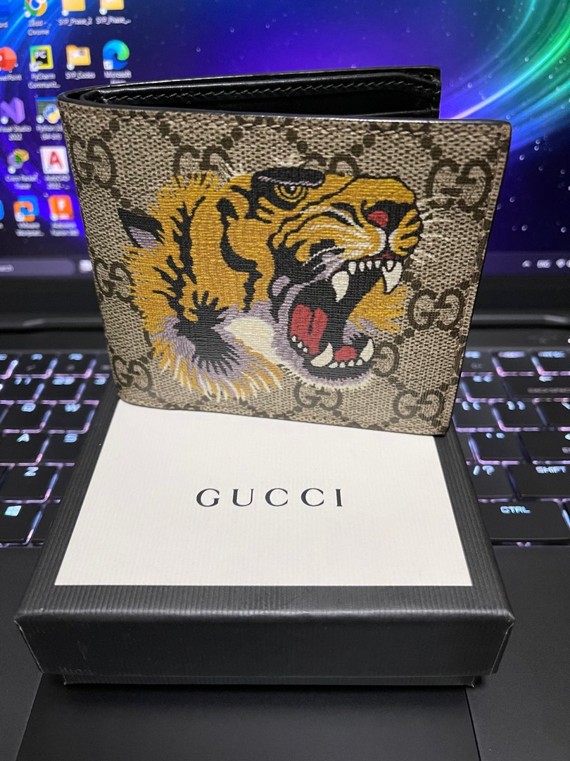 Gucci Wallet - Tiger Print GG Supreme Wallet, Men's Fashion, Watches &  Accessories, Wallets & Card Holders on Carousell