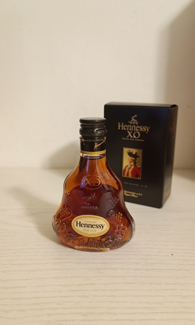 Hennessy XO 酒辦, 嘢食& 嘢飲, 酒精飲料- Carousell