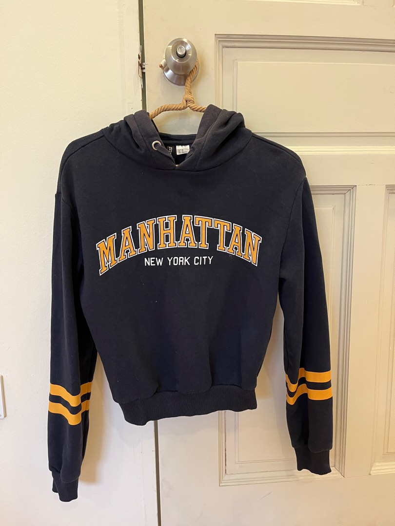 H&m manhattan hot sale hoodie