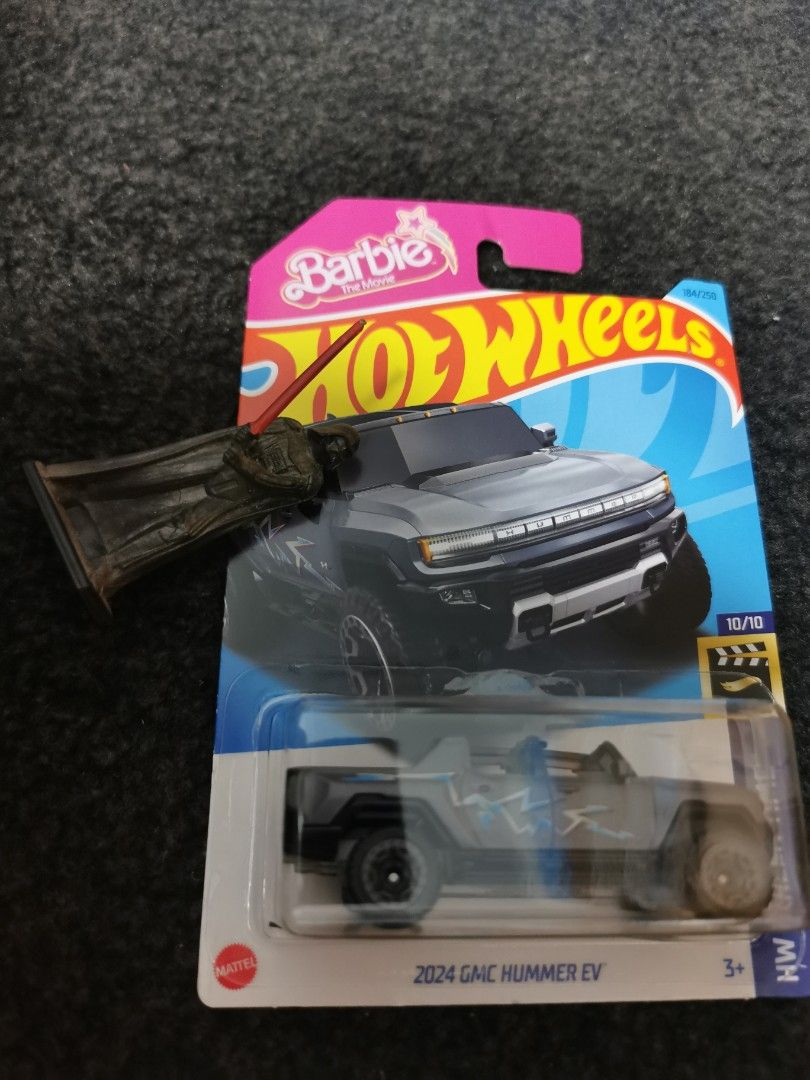 Hotwheels 2024 barbie hummer, Hobbies & Toys, Toys & Games on Carousell