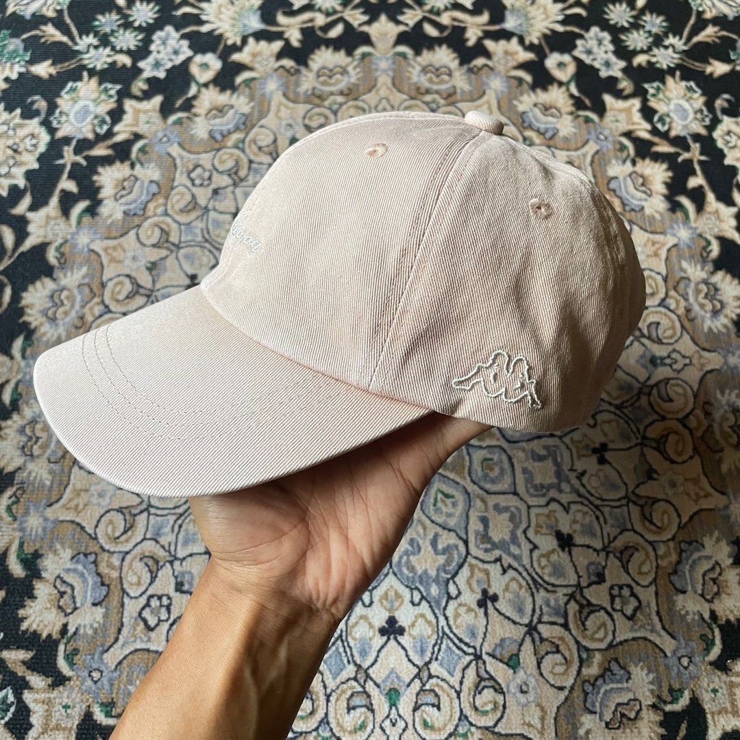 Kappa Script Logo Cap (Category: Cap & Hats) located in Kota Bharu. Submitted by twolatwo (Listing ID 1250692887, Image 1). Description: Soft pink 6 panel condition 8.5/10 refer gambar RM 20 dfod jnt Minat chat pantas.