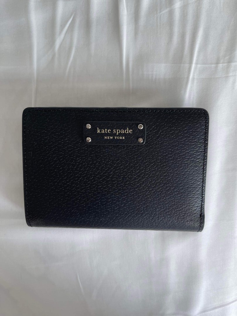 Jeanne medium slim bifold wallet cheap