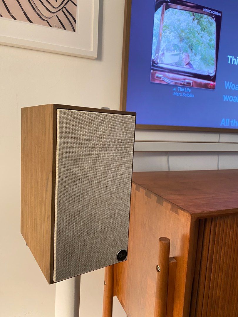 Klipsch The Fives + Kanto speaker stands, 音響器材, Soundbar、揚聲器、藍牙喇叭、耳擴