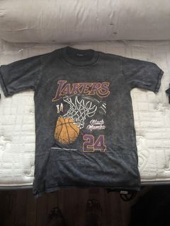 Instock NBA Los Angeles Lakers Kobe Bryant Sleeve Swingman Jersey, Men's  Fashion, Activewear on Carousell