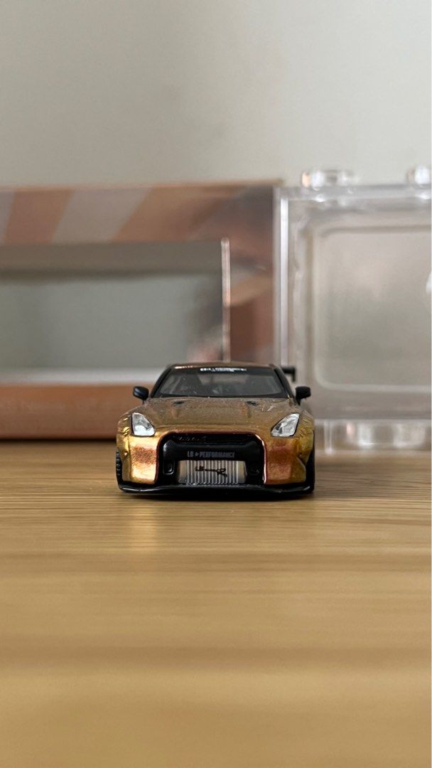 Mini GT - LB Works Nissan GT-R R35 Type I - Magic Bronze, Hong