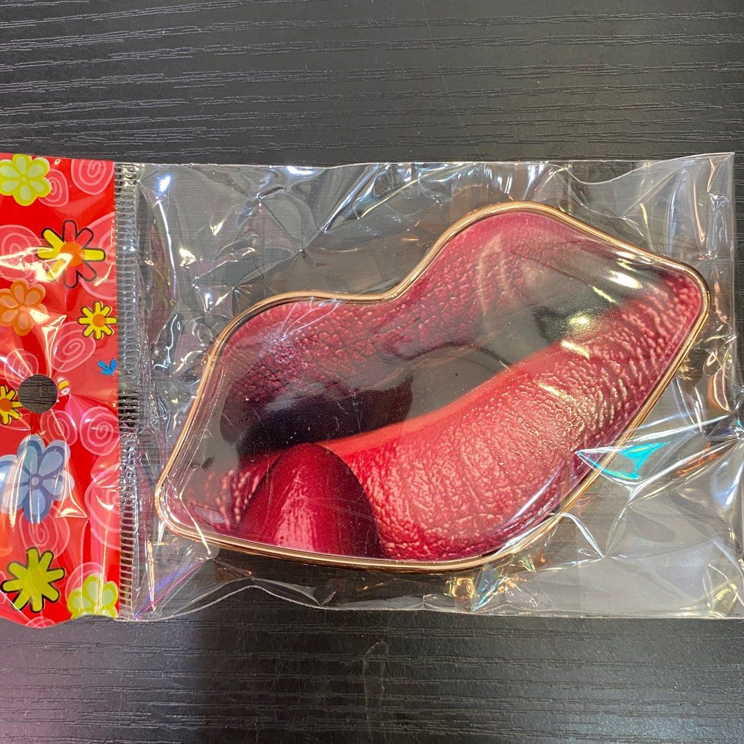 Lips Design Foldable Pocket Mirror 60338242 (Category: Mirrors) located in Paranaque City. Submitted by gladkingphilippines (Listing ID 1250664764, Image 1). Description: .