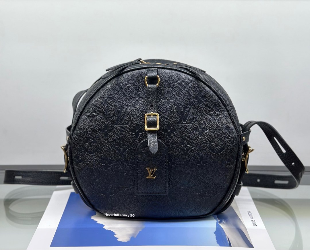 Louis Vuitton Boite Chapeau Souple Bag Black Leather Monogram | 3D model