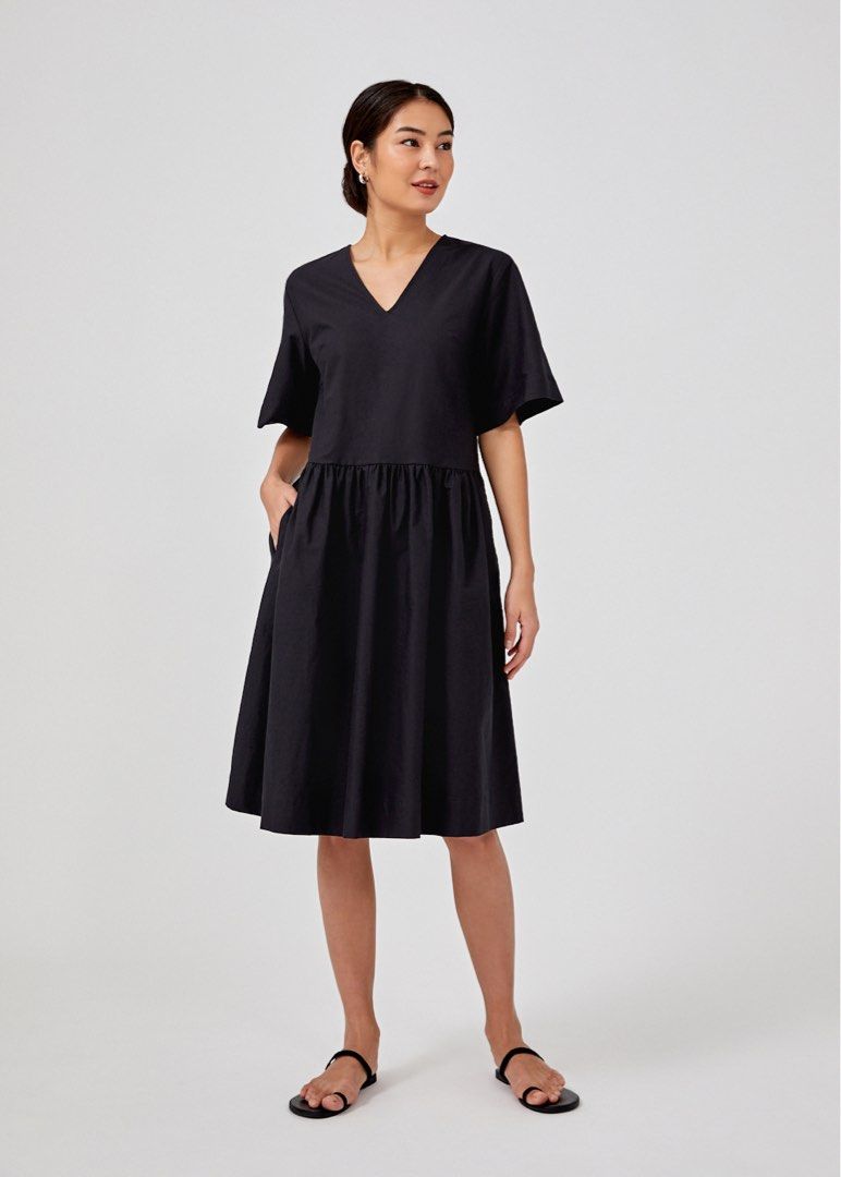 Love Bonito Malika Relaxed Dropwaist Dress black Women s Fashion Dresses Sets Dresses on Carousell