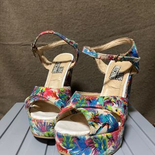 LOVE MOSCHINO厚底鞋