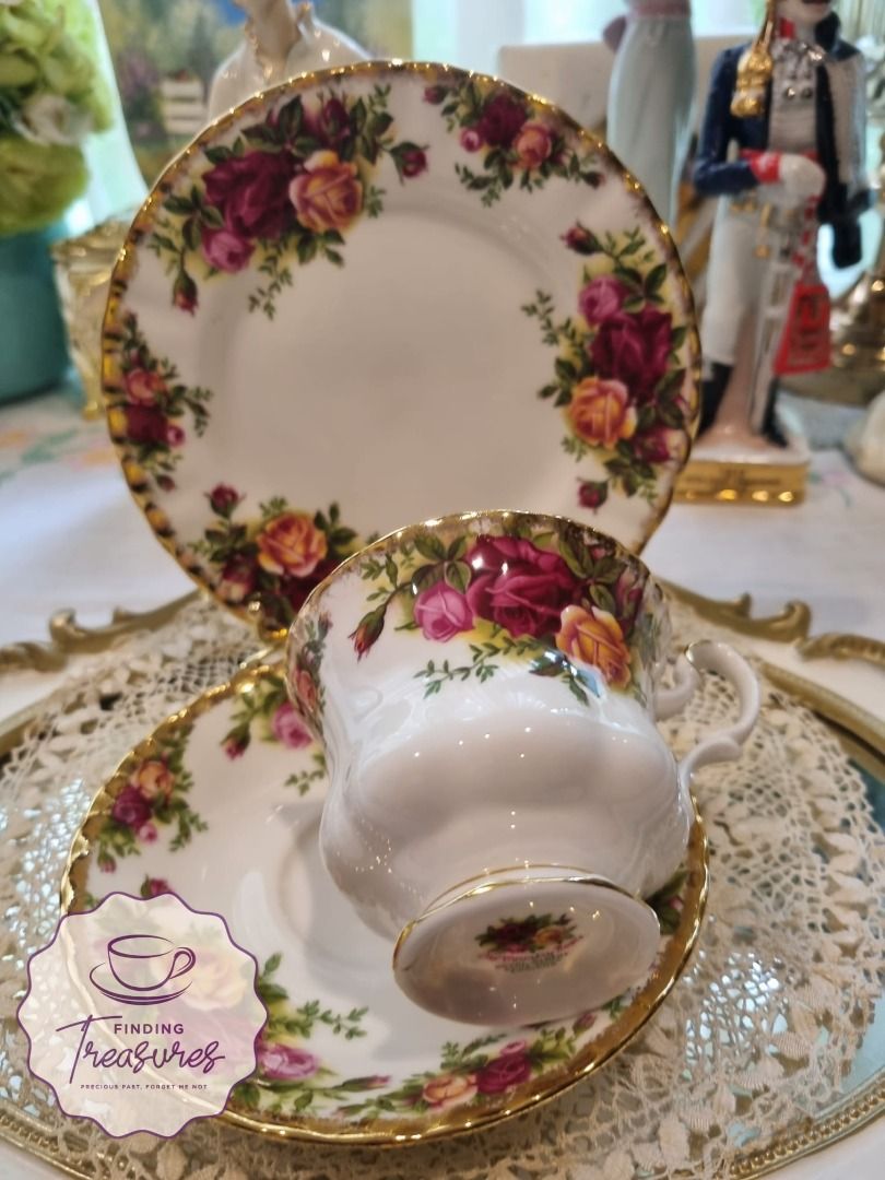 Old country rose dinner plate 2025