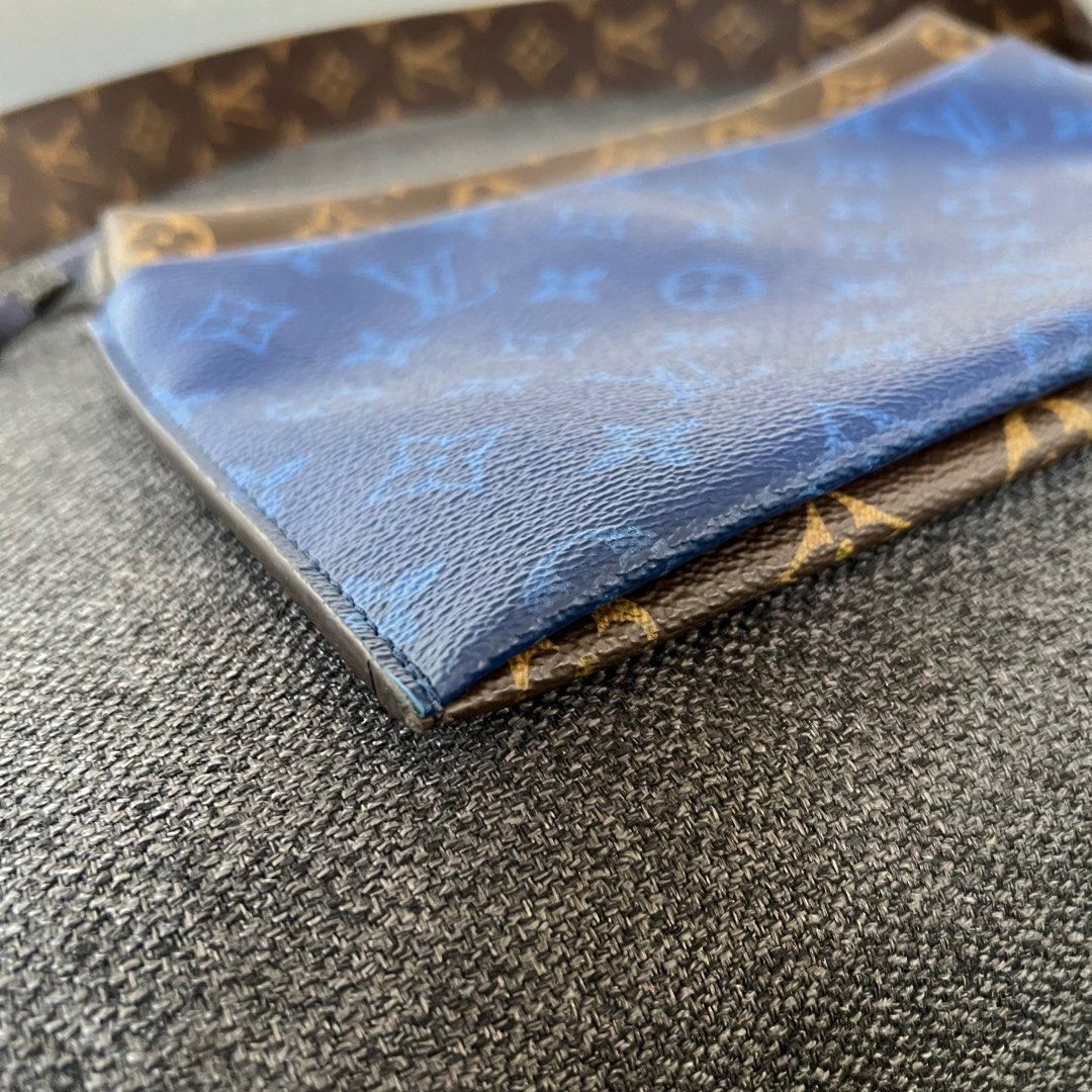 Louis Vuitton Monogram Outdoor Apollo Pochette Pacific Blue