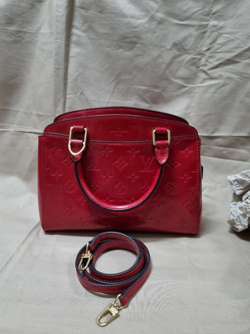 Louis Vuitton Street PM Braided Red, Fesyen Wanita, Tas & Dompet di  Carousell